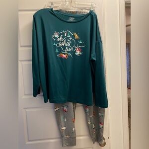 Joyspun “Oh What Fun” pajama set, size XL
